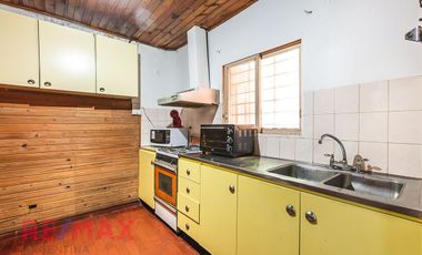 CASA 3 AMBIENTES EN VENTA TAPIALES LOTE 460m2