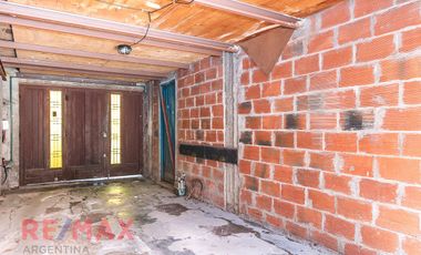 CASA 3 AMBIENTES EN VENTA TAPIALES LOTE 460m2