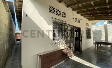 Casa en venta en La Libertad – ¡Ubicación estratégica! V. Vill