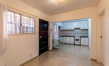 ALQUILER PH 3 AMBIENTES INTERNO C/ PATIO Y TERRAZA