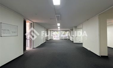 Local Comercial en Venta en Vitacura 4363