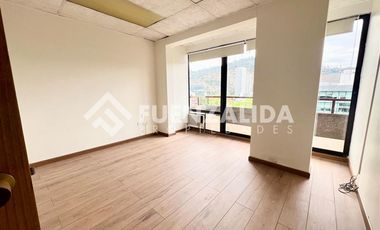 Oficina en Arriendo en Av Providencia / La Concepción. Metro Pedro De Valdivia