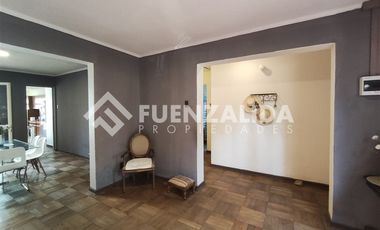 Casa en Venta en Curiñanca 1076