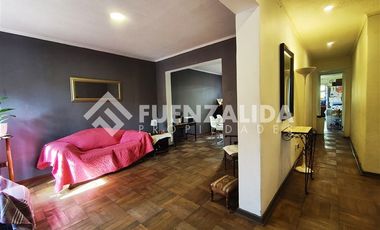 Casa en Venta en Curiñanca 1076