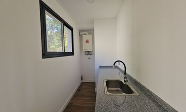 VENTA CASA COSTA ESMERALDA 5 AMBIENTES