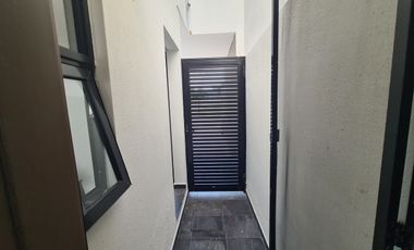 Casa en Venta Lomas del Dorado / frente a parque