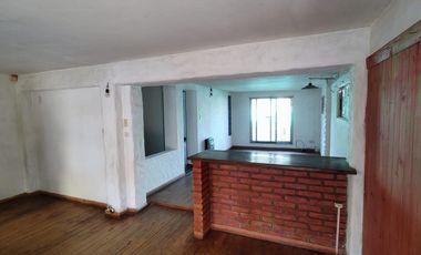Casa en venta - 3 dormitorios 3 baños - 200mts2 - City Bell, La Plata