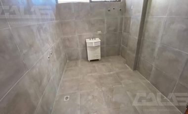 Local en  Ituzaingo Norte frente a la plaza