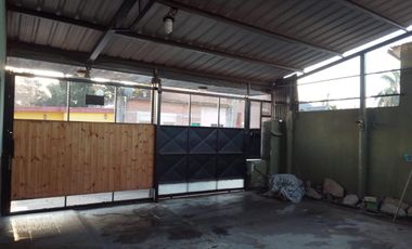 Casa en venta - 3 dormitorios, 2 baños - 260mts2 sobre lote de 296mts2 - Juan María Gutiérrez