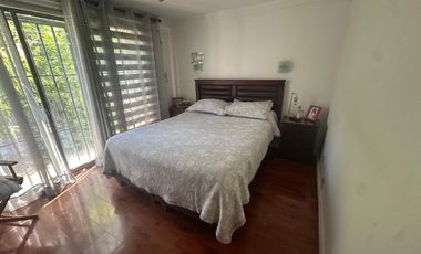 CASA AMPLIA EN VILLA SANTA CAROLINA CON GRAN TERRENO