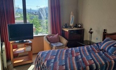 Departamento en arriendo c/ estacionamiento en Parque Arauco