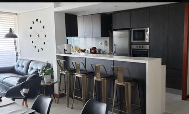 Departamento en arriendo c/ estacionamiento en Parque Bicentenario