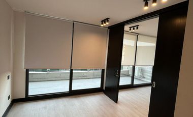 Departamento en arriendo c/ estacionamiento en Tabancura