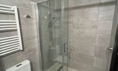 Departamento en arriendo c/ estacionamiento en Tabancura