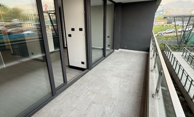 Departamento en arriendo c/ estacionamiento en Tabancura