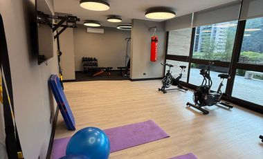 Departamento en arriendo c/ estacionamiento en Tabancura