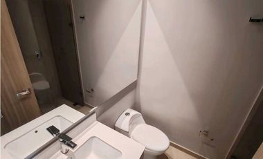 Arriendo apartaestudio NUEVO Santa Ana