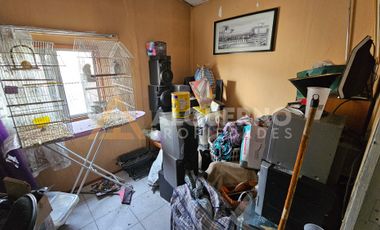 CONVERSABLE CASA EN VENTA 3D1B EXCELENTE UBICACIÓN