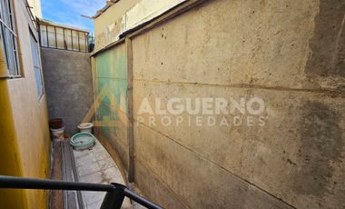 CONVERSABLE CASA EN VENTA 3D1B EXCELENTE UBICACIÓN