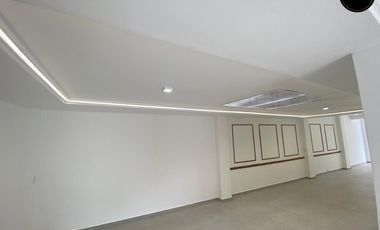 Casa de arriendo en Paucarbamba – código:22111