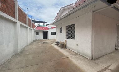 Casa de arriendo en Paucarbamba – código:22111