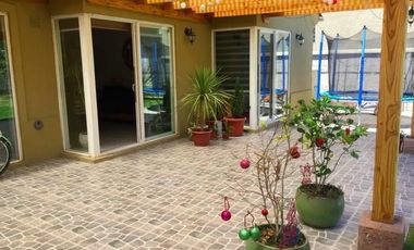 Casa en Venta en AVDA EL RODEO 1613