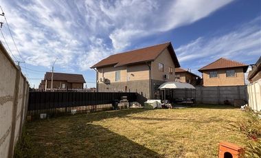 Casa en Venta en Hacienda esmeralda