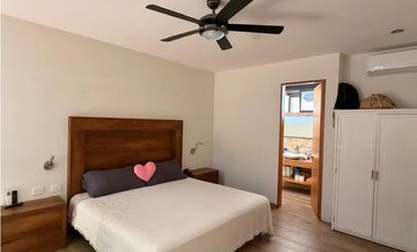 TEQUES CASA EN VENTA/RENTA CON VISTA AL LAGO “5