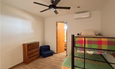 TEQUES CASA EN VENTA/RENTA CON VISTA AL LAGO “5