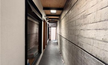 TEQUES CASA EN VENTA/RENTA CON VISTA AL LAGO “5