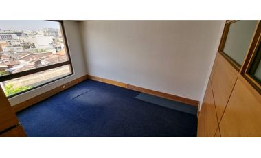 Oficina Climatizada 214m2 calle Rosal Santiago