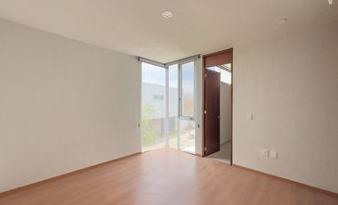 Bella casa nueva en renta, coto Orbara Habitat