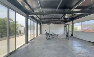 Bella casa nueva en renta, coto Orbara Habitat