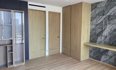 MAGNIFICO DEPARTAMENTO EN HYATT