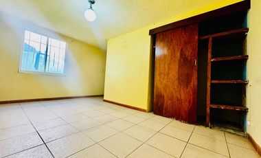 CASA EN RENTA CON LOCAL COMERCIAL EN IZCALLI PIRAMIDES TLALNEPANTLA EDO DE MEX