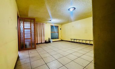 CASA EN RENTA CON LOCAL COMERCIAL EN IZCALLI PIRAMIDES TLALNEPANTLA EDO DE MEX