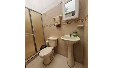 VENDEMOS MAGNIFICA PROPIEDAD PARA USO MIXTO SECTOR AVENIDA IDEMA-MB