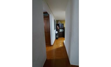 LINDO Y ACOGEDOR APARTAMENTO EN VENTA. SECTOR LORENZO.SC