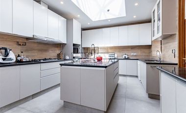 Casa en Arriendo en ESPECTACULAR MEDITERRANEA SAN CARLOS DE APOQUINDO