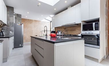 Casa en Arriendo en ESPECTACULAR MEDITERRANEA SAN CARLOS DE APOQUINDO