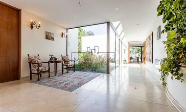 Casa en Arriendo en ESPECTACULAR MEDITERRANEA SAN CARLOS DE APOQUINDO