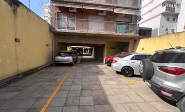 Cochera DESCUBIERTA centro de San Martin