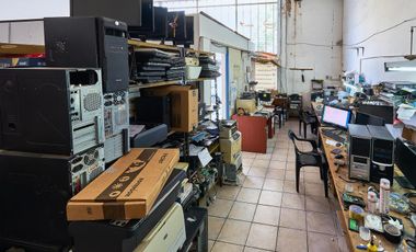 Local comercial calle San Luis y Dorrego Rosario