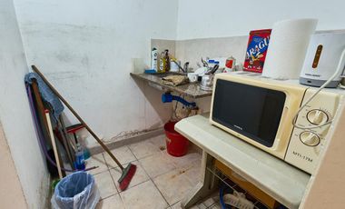 Local comercial calle San Luis y Dorrego Rosario