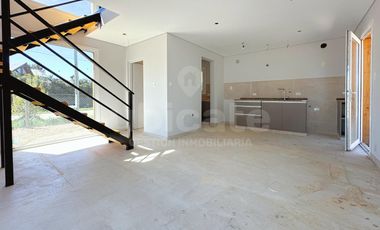 Casa en PH en  Dina Huapi a estrenar a 200 m del lago