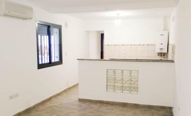 Bº Gral. Paz - 1 Dorm Living Comedor grande,  EXPENSAS BAJAS!!!!