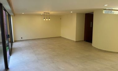 RENTA casa en condominio, recién remodelada. Lomas del Sol, Interlomas