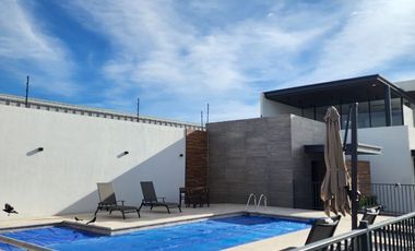 CASA EN VENTA EN PRIVADA DEL OLMO