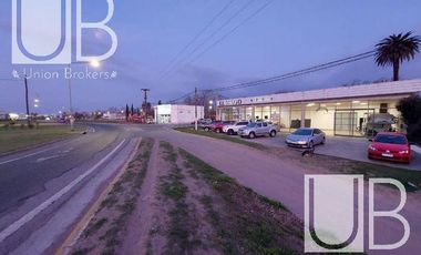 Vendo Dos Locales Comerciales Muy Bien Ubicados en Saladillo