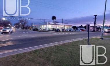 Vendo Dos Locales Comerciales Muy Bien Ubicados en Saladillo